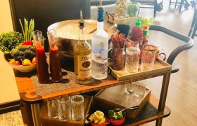 DIY bloody Mary cart