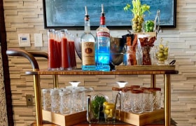 DIY bloody Mary cart