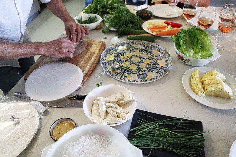 How to make spring rolls